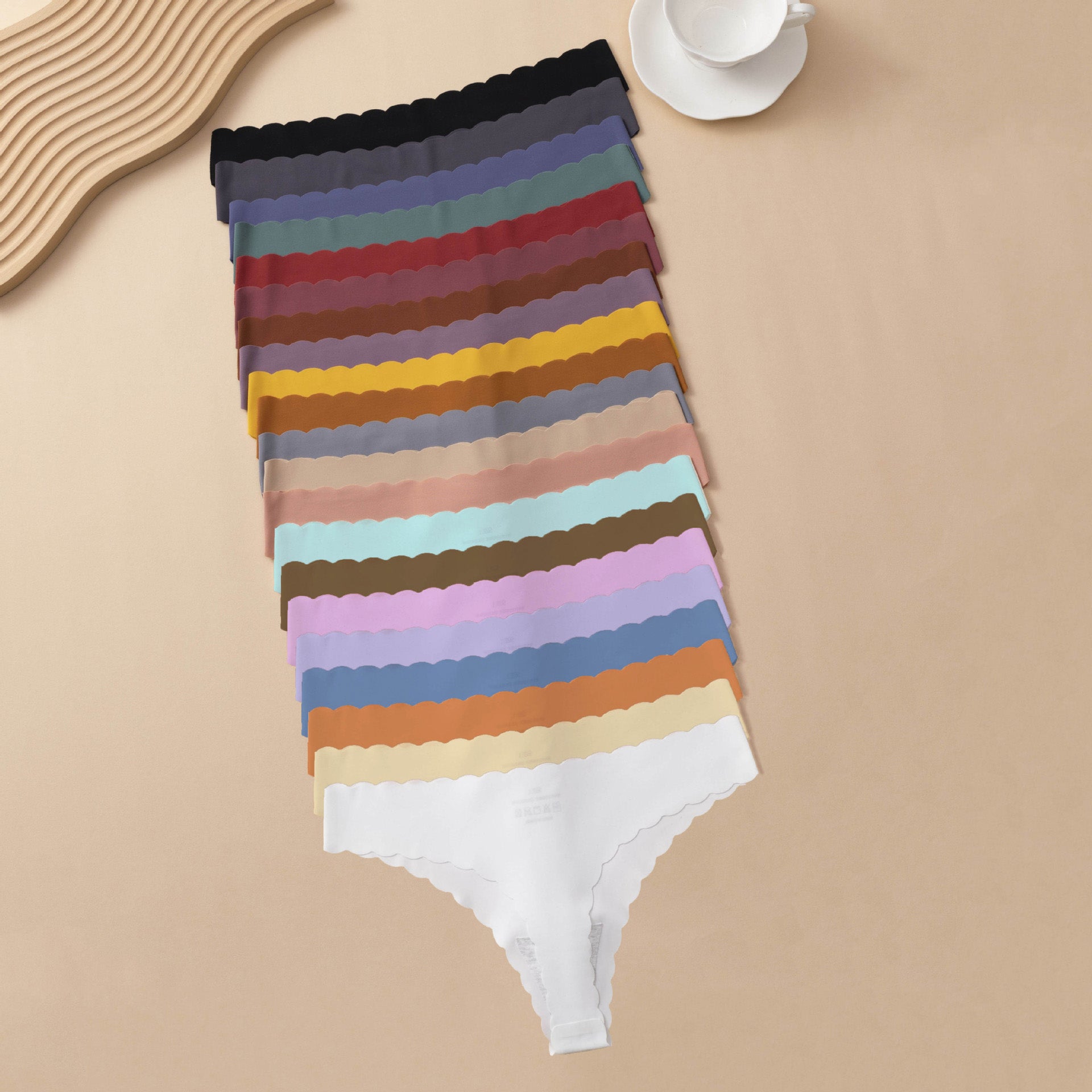 無痕花邊丁字褲【20色】