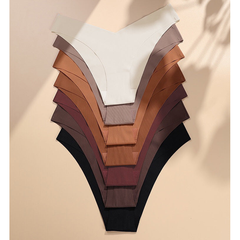 Lira 無痕深V低腰三角褲【13色】