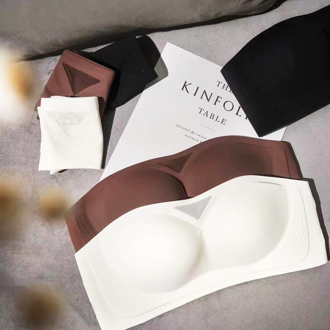 Omi Bra 無痕無鋼圈成套內衣 【清新白】