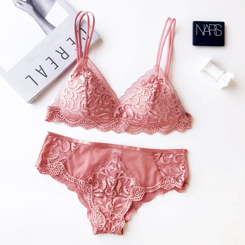 Iren Bralette 無鋼圈蕾絲成套內衣【浪漫粉】