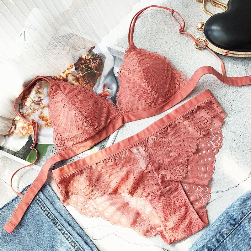 Polina Bralette 無鋼圈蕾絲成套內衣【珊瑚粉】