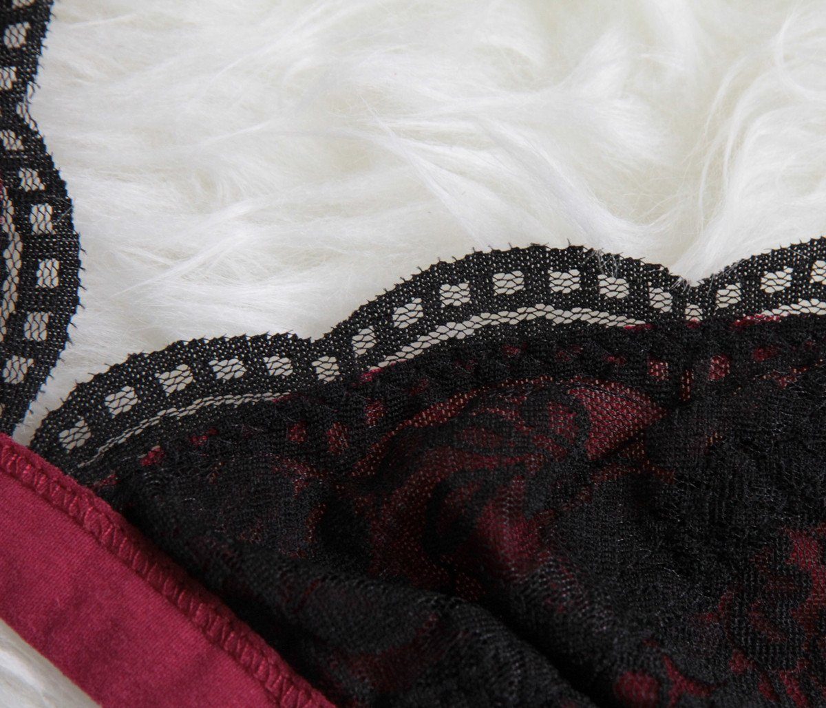 Chiché Bralette 無鋼圈薄襯蕾絲內衣 【買一送一】