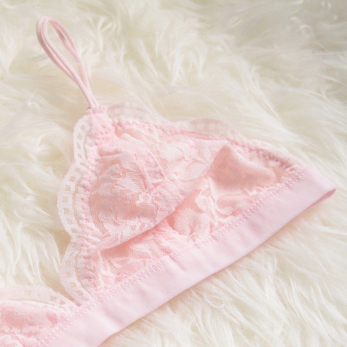 Cholet Bralette 無鋼圈蕾絲內衣 【買一送一】