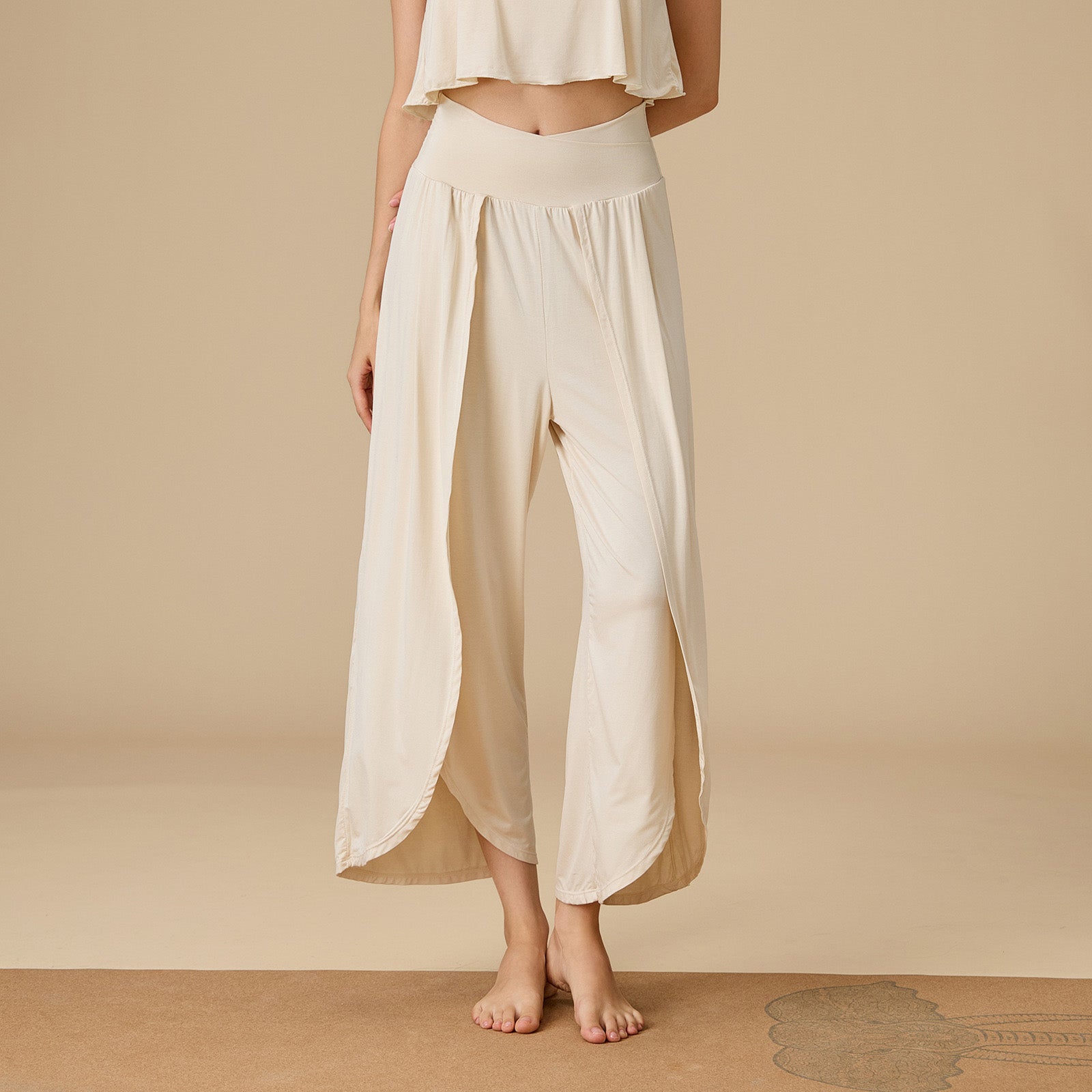 Jito 瑜伽寬管九分褲【杏色】5色