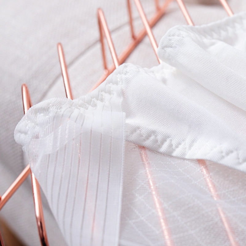 Cocia 涼感無痕蠶絲內褲 【3色】