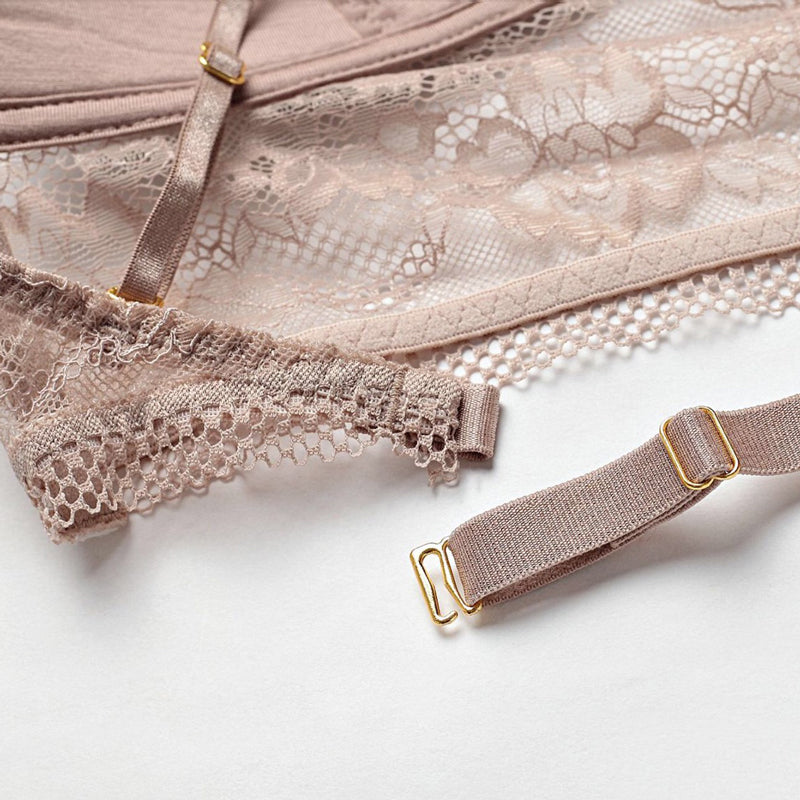 Dava Bralette 無鋼圈大U露背蕾絲內衣【卡其】