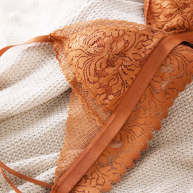 Nela Bralette 無鋼圈蕾絲成套內衣【珊瑚色】