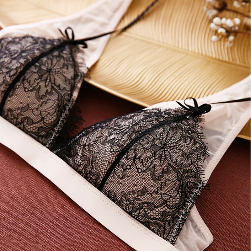 Erona Bralette 無鋼圈蕾絲成套內衣【粉膚色】