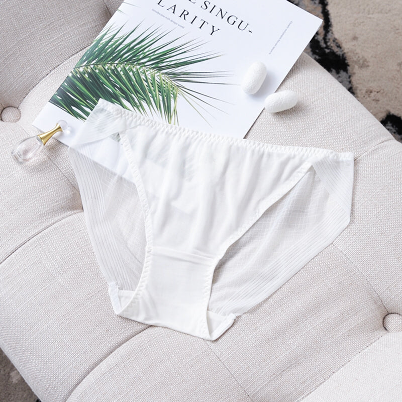 Cocia 涼感無痕蠶絲內褲 【3色】