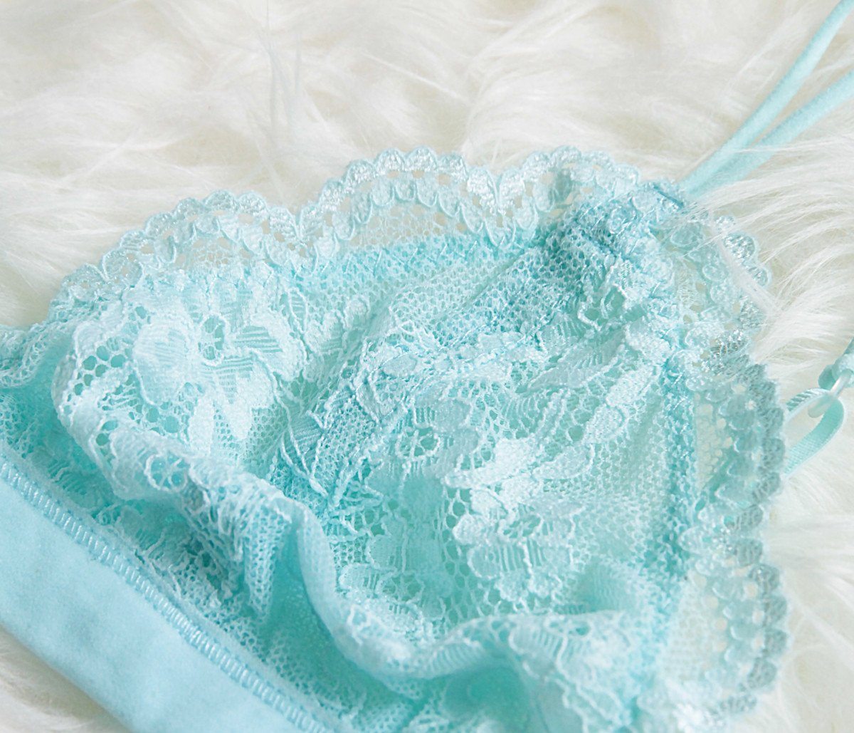 Bolbec Bralette 無鋼圈薄襯蕾絲內衣